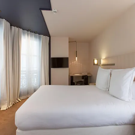 Hotel De Nell 5*
