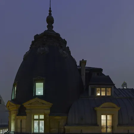 De Nell Hotel Paris