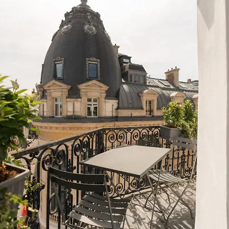 De Nell Hotel Paris