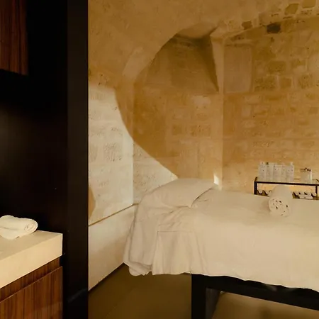 De Nell Hotel 5*